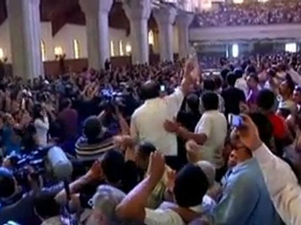 Coptic Christians mourn clash victims in Cairo
