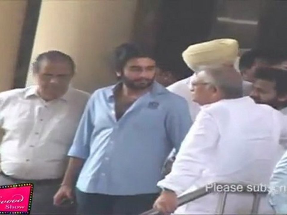 mum visuals gulzar   01