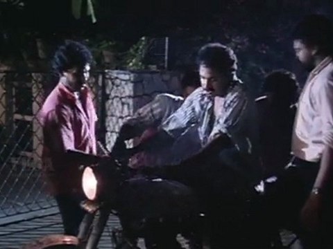 PUDHIYA VISARANAI-Scene 09.m4v