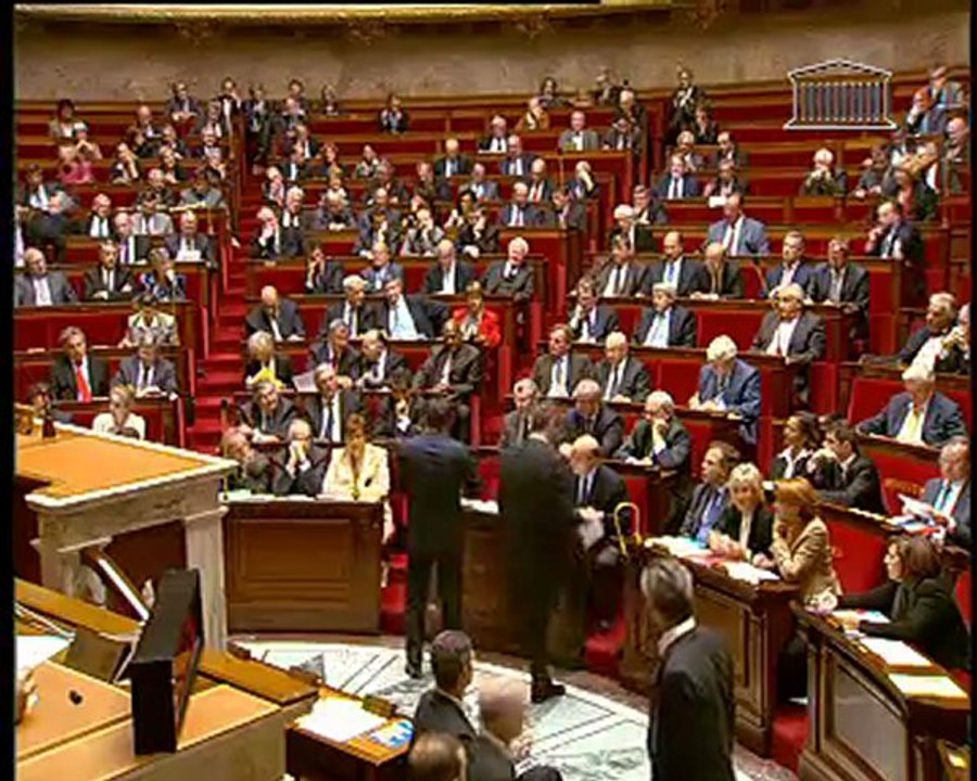 F. de Rugy  interroge le gouvernement sur le démantèlement de la banque franco-belge Dexia