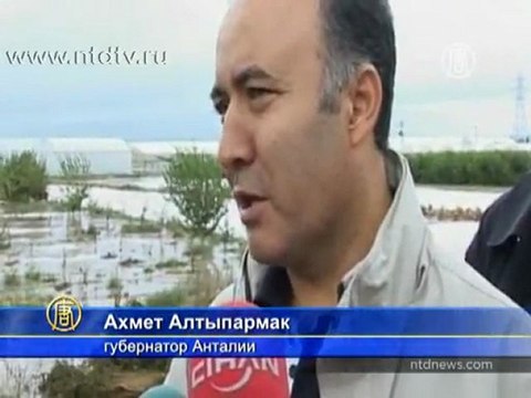 В Турции бушует наводнение, есть жертвы