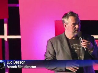 Luc Besson leaves handprint in Busan