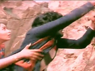 Nippulanti Manishe - Bala Krishna Fights With A Police Man