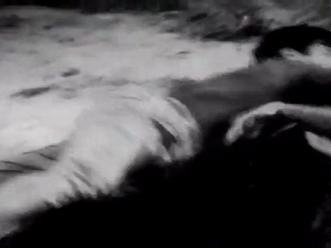 Muthu Mandapam - SS Rajendran Fights Till Death