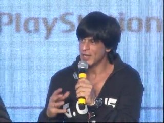 Video herunterladen: Shahrukh Khan Complains About Ra.One Arjun Rampal - Hot News