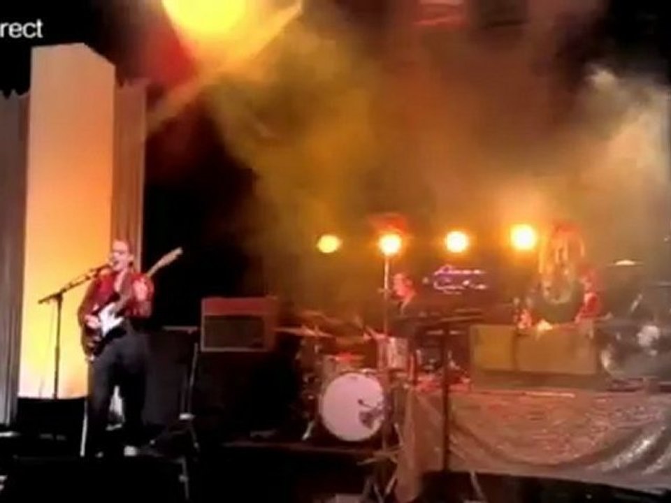 ANNA CALVI "Rider To The Sea" + "Jezebel" Live @ Ce Soir Ou Jamais