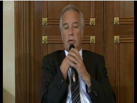 François Rebsamen, l'invité des journalistes parlementaires