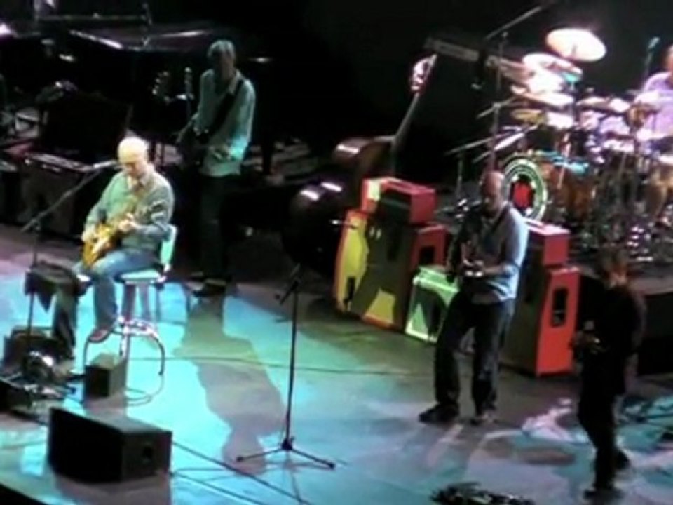 Mark Knopfler - Hill Farmer's Blues... (Get Lucky Tour Live in Nimes 2010)