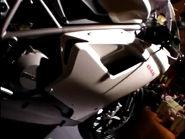 Ducati reveals the 848
