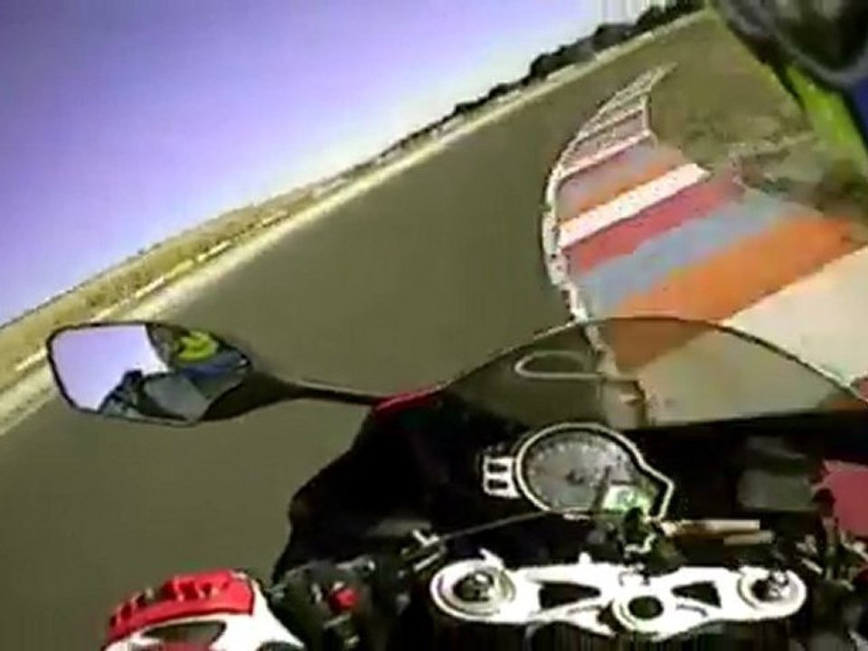 Onboard the Honda CBR1000RR Fireblade