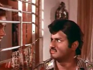 Naari Naari Naduma Murrari- Love Scene