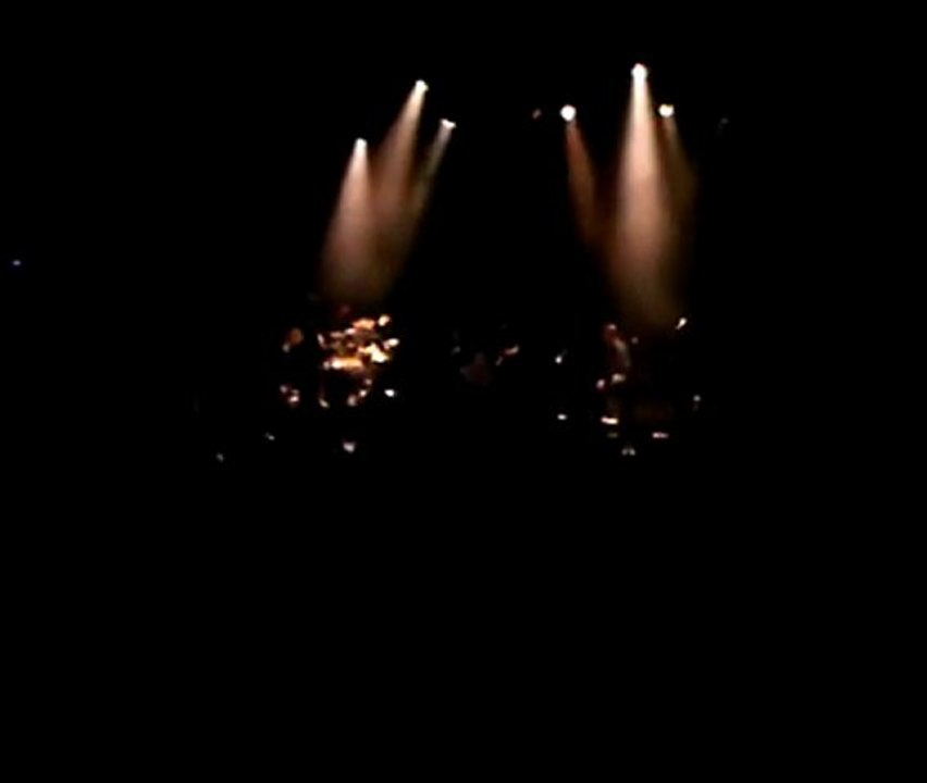 Extrait de concert de Jehro à la Cigale à Paris le 10 octobre 2011