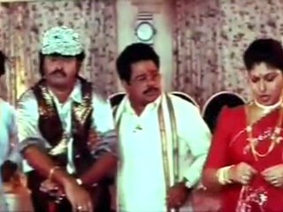 EN PONDATTI COLLECTOR - Silk Smitha teases Sudhakar