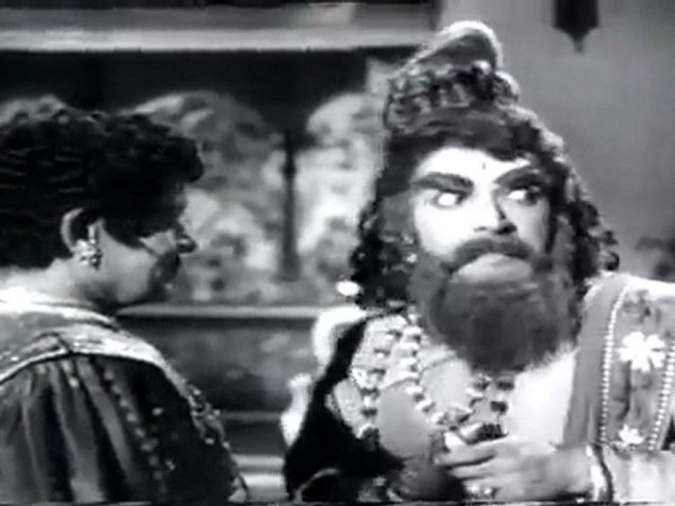 Mani Makutam - Acting for King