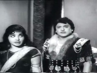 Mani Makutam - Discussion about the Classical dace