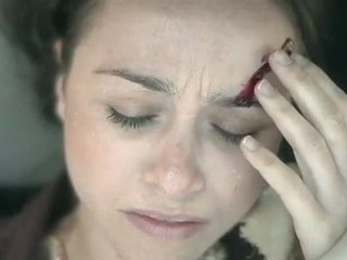 Belle - Clip Belle (English)