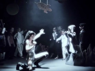 XEWIN - Flying Cars feat. Yarah Bravo & Bobby Johnson