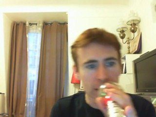 Wiwi égratigne "les deux printemps"