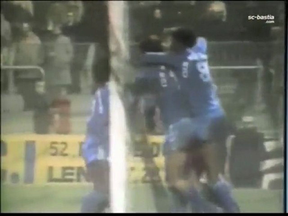 D1 / 1977-78 - Lens 3-4 Bastia