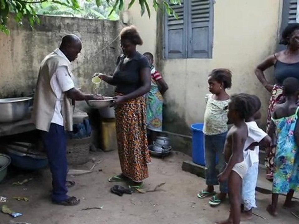 UNICEF and ECHO aim to prevent waterborne disease in Togo, by promoting safe hygiene practices