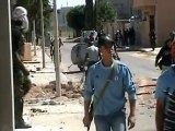 Libyan forces make chaotic advance into Sirte