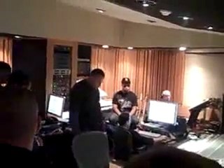 Dr. Dre previews new track