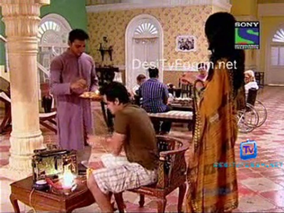 Saas Bina Sasural - 13th October 2011 Video Watch Online pt2