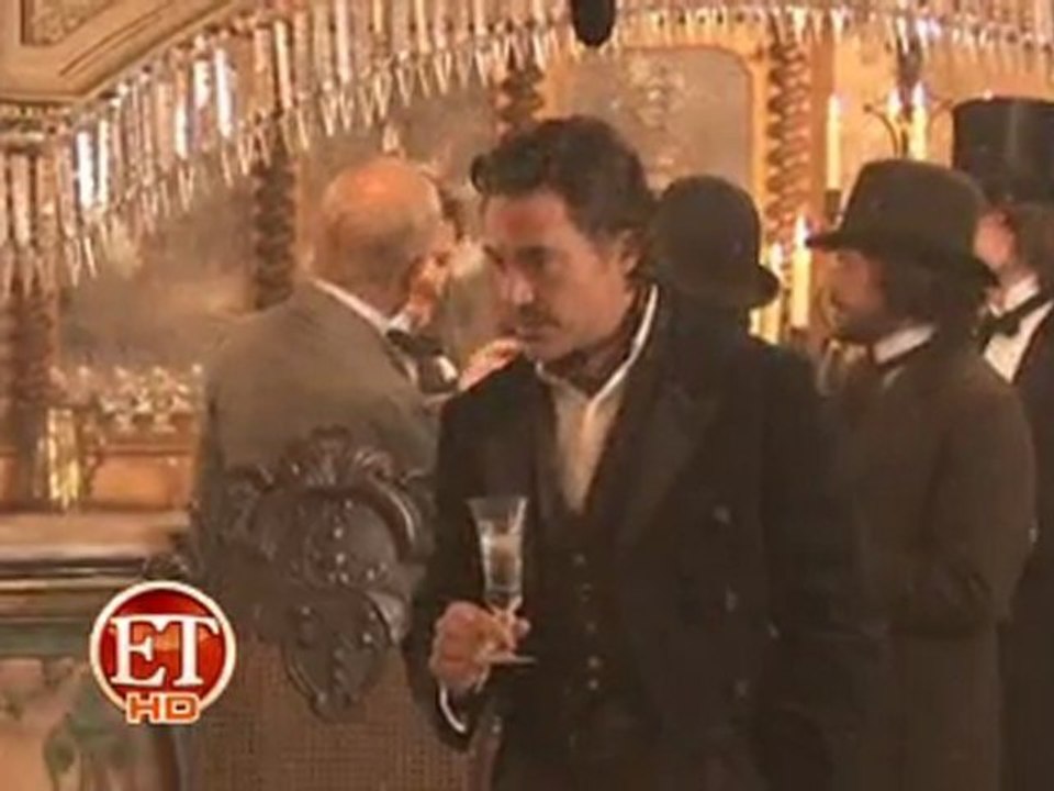 ET Behind the Scenes - Featurette ET Behind the Scenes (Anglais)