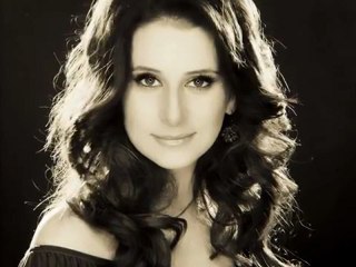 GAMZE AKIN  BIZ O ZAMANLAR