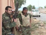 Libye: le CNT recule à Syrte sous le feu des pro-Kadhafi
