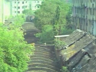 Rajavin Parvaiyeli - Vijay fighting with Auto Drivers