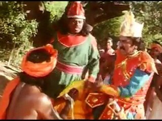 AYYA VAZHI-SCENE 29.mov