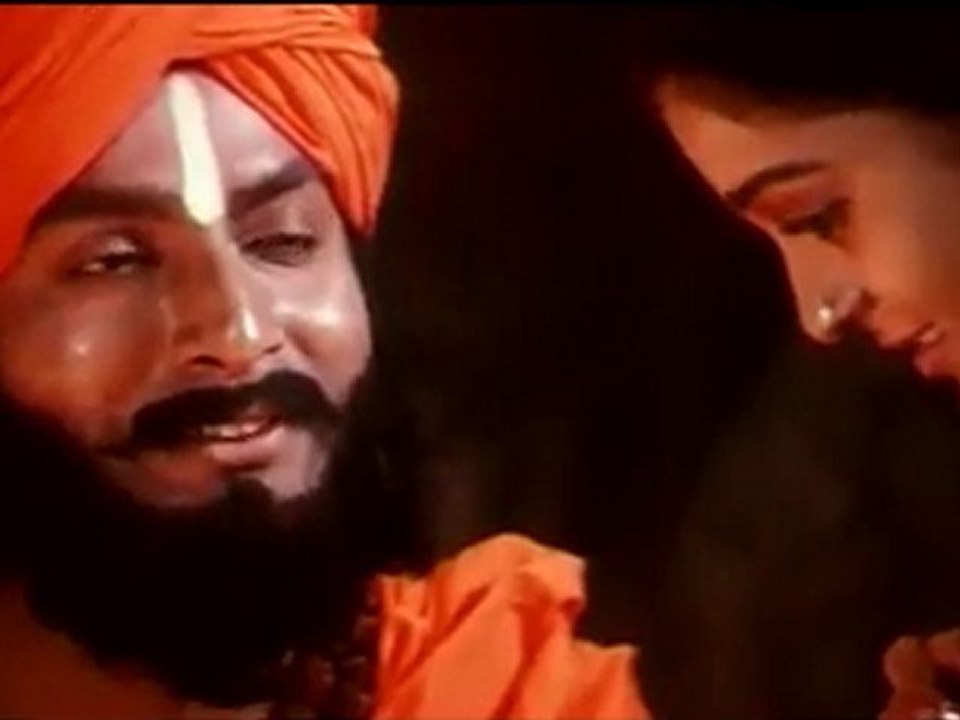 AYYA VAZHI-SCENE 27.mov