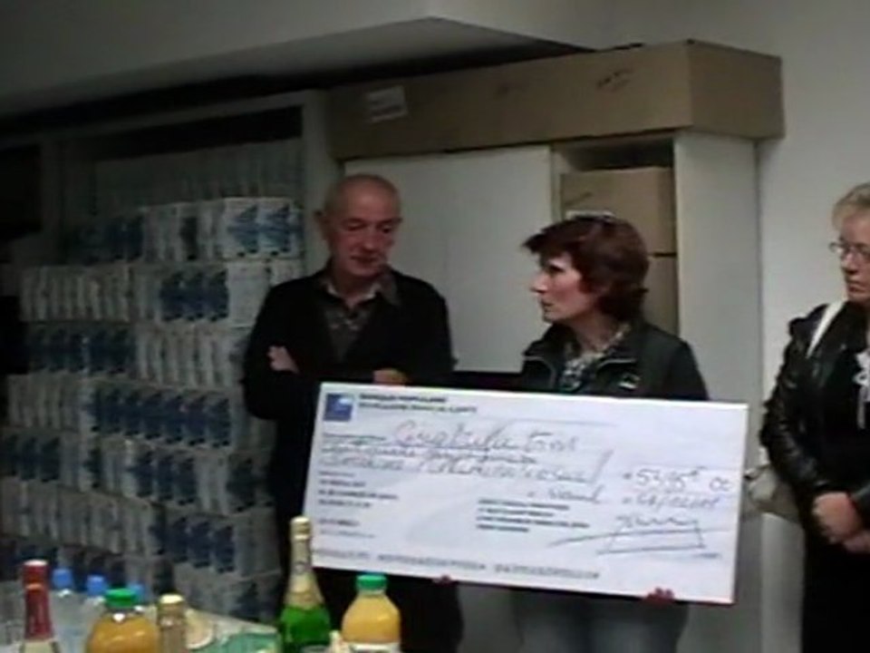 5.395 EUROS REMIS AU SECOURS POPULAIRE DE VESOUL