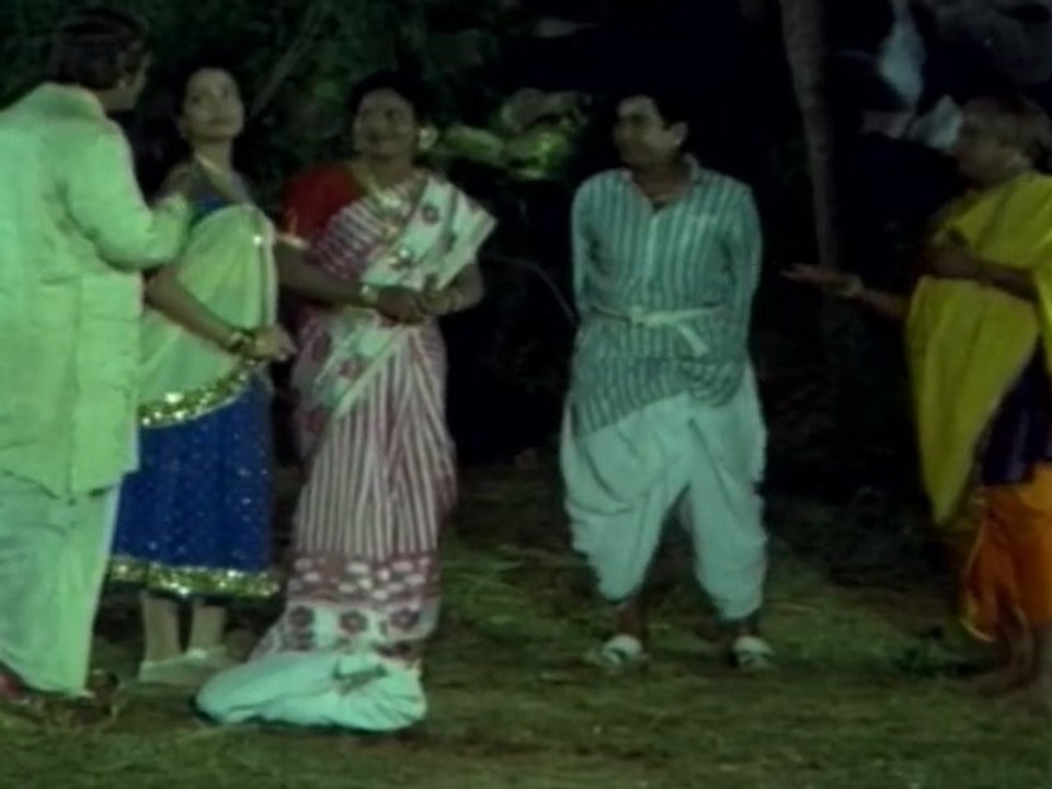 Sri Saila Bhramrambika Kataksham - Saint and Jayalalitha gets Rid of Devil