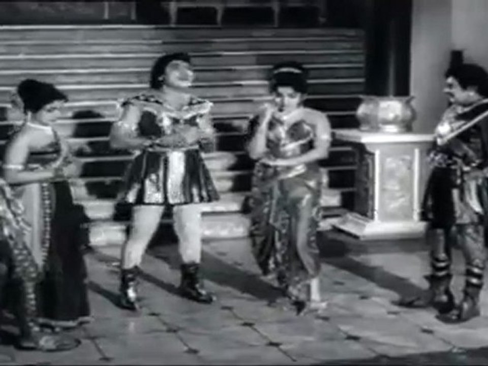 Mani Makutam - King Proud of Kala Rani