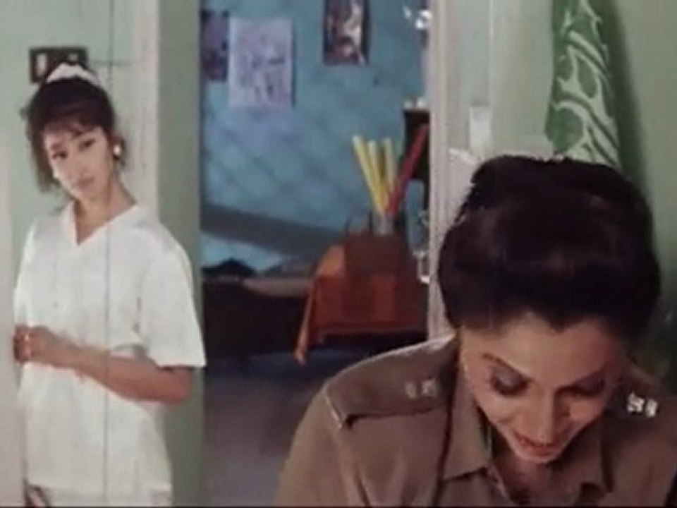 Ellame En Kathali - Manisha Koirala And Ramya Krishna Discussion On Love