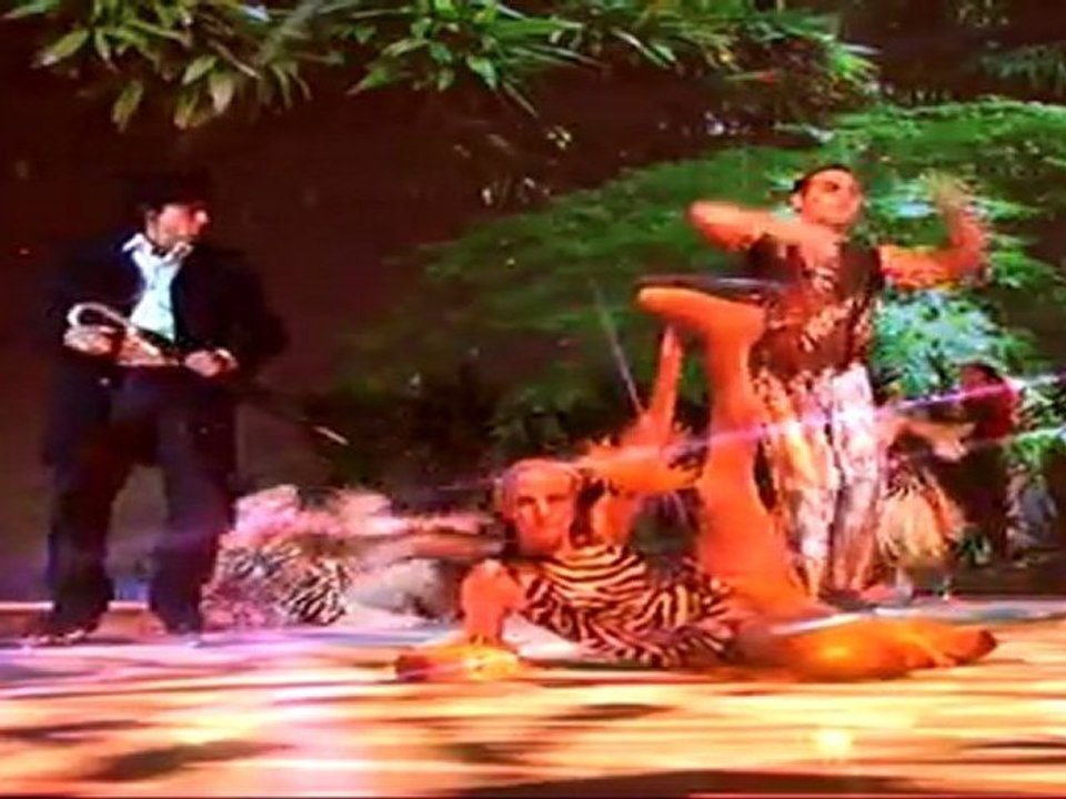 philippe candeloro dans le tour du monde en 80 jours sur glace 2012