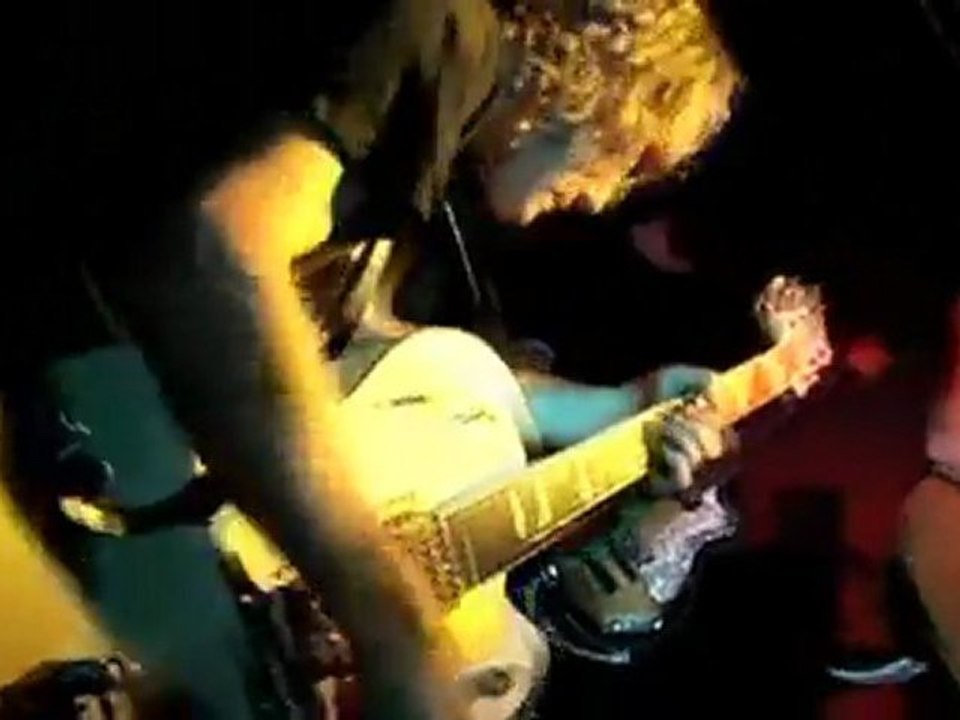 Luke Doucet - "Monkeys" Live at Six Shooter Records