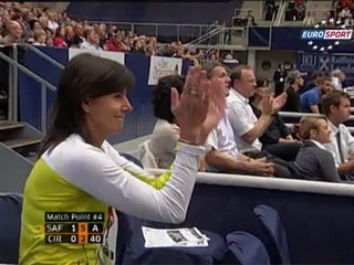 Kvitova yarı finalde