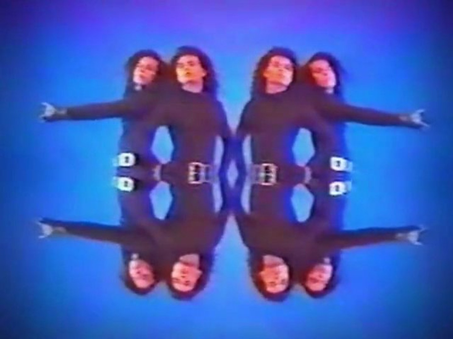 ⁣Alien Transmission Translated!