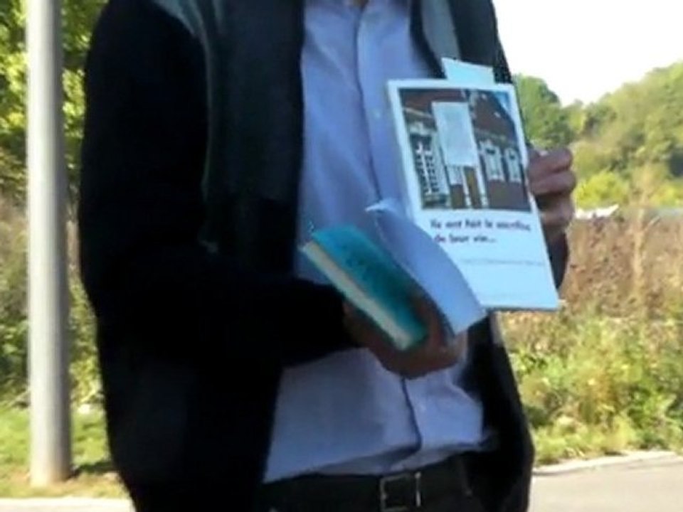 Journée des indignés cérémonie caserne ex agel 15.10.2011.