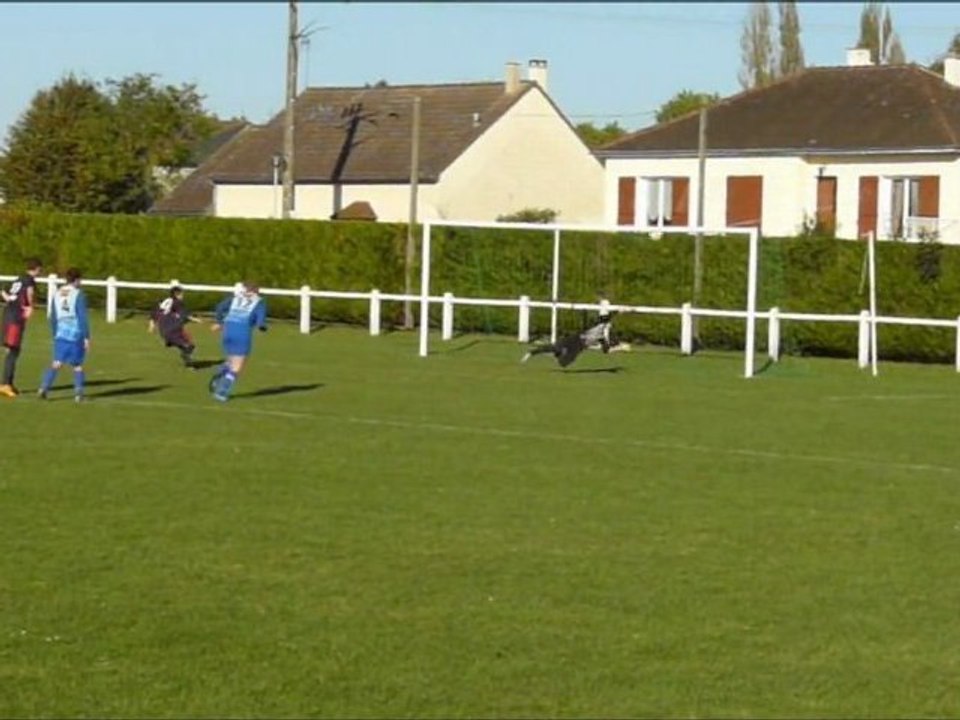 Penalty manqué à la 48ème minute lors du match U18: ASVA - PSCM (1-1)