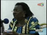 Séance de travail entre Rosalie Kama et le personnel du lycée d’excellence de Mbounda