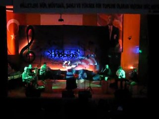 Buket Kaya-için için yanıyor