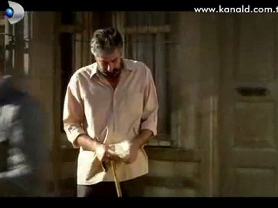 ''Beyaz Show'dan Ali Kaptan'lı Yeni Sezon Tanıtımı'' _ 7 Ekim Cuma 23.00..