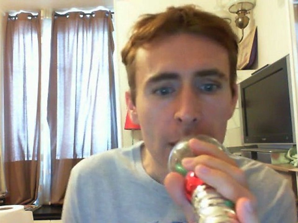 Wiwi égratigne "les fontaines du casino"