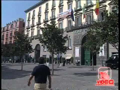 Napoli - Racket, il Comune premia chi denuncia