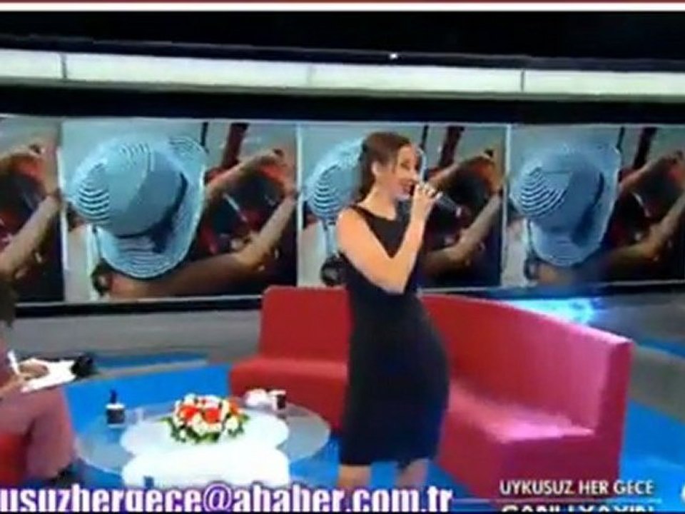 Yasemin Pulat - Diyorum | A Haber Uykusuz Her Gece