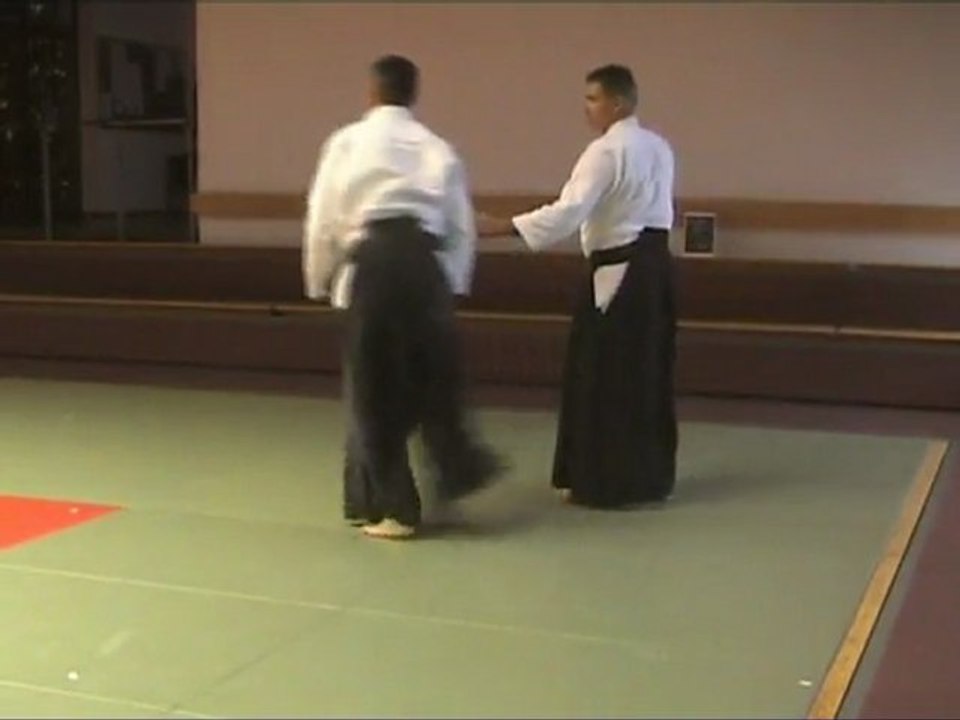 Katate-Ryote Dori Kote-Gaeshi Omote